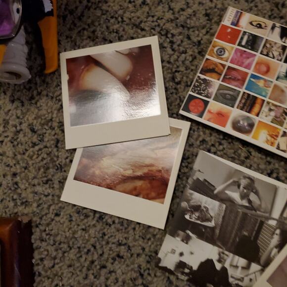 Pearl Jam - Picture 2 of 3